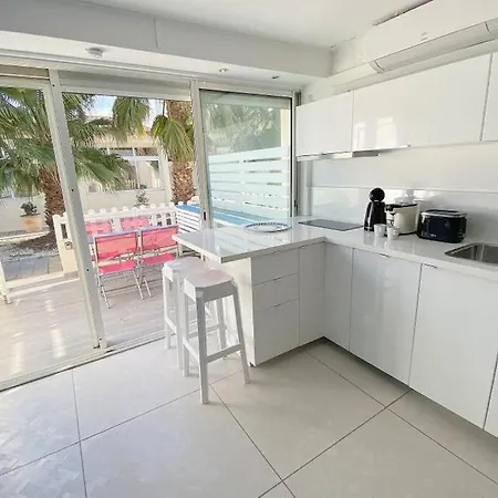 Village Naturiste Studio en RDJ ,Piscine ,Parking Agde Buitenkant foto